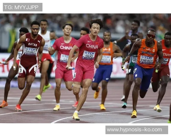 田径赛事精彩瞬间回顾与分析视频复盘助你掌握比赛精髓