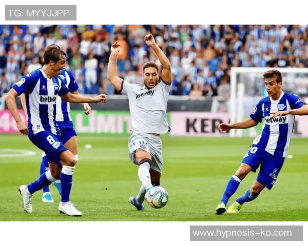 塞维利亚新援首秀双响炮，带领球队逆转巴伦西亚，西甲热门球队崭露头角