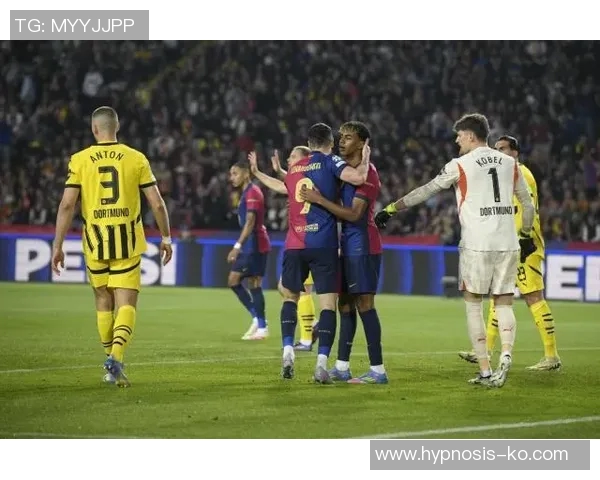 美因茨球员在德甲赛场遭遇伤病困扰,队伍备战受挑战 美因茨球员在德甲赛场遭遇伤病困扰,队伍备战受挑战